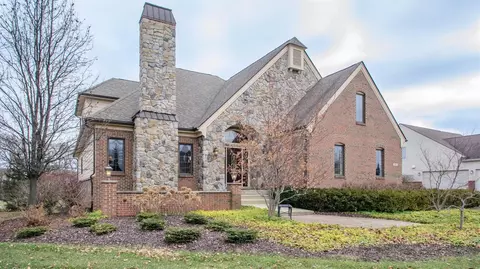 895 Eagle Ave, Ann Arbor, MI 48103 photo 2