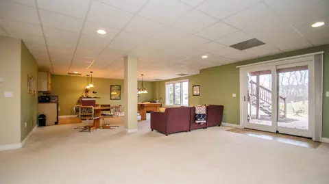 895 Eagle Ave, Ann Arbor, MI 48103 photo 54
