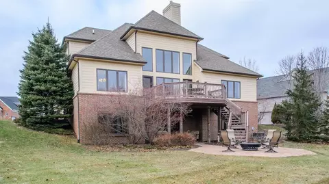 895 Eagle Ave, Ann Arbor, MI 48103 photo 5