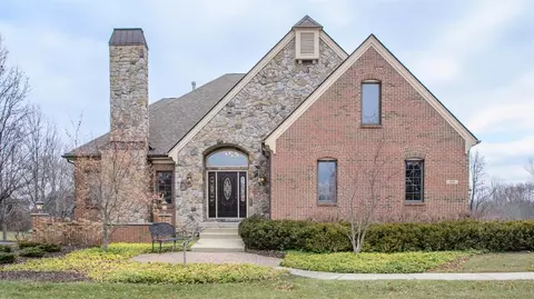 895 Eagle Ave, Ann Arbor, MI 48103 photo 1