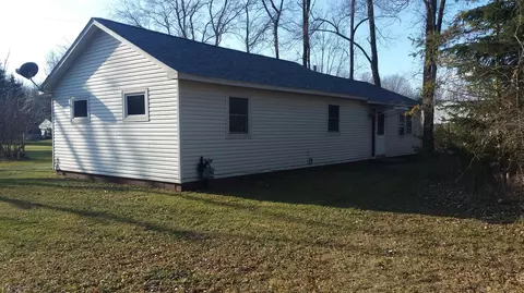 37325 Ecorse Rd, Romulus, MI 48174 photo 5