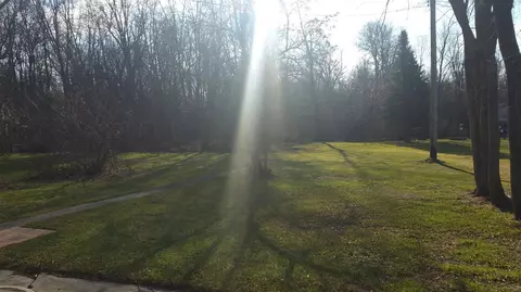 37325 Ecorse Rd, Romulus, MI 48174 photo 7
