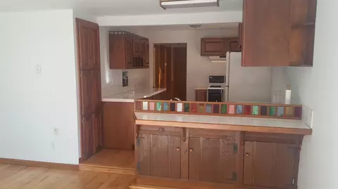 37325 Ecorse Rd, Romulus, MI 48174 photo 8