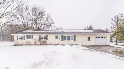 12200 Trinkle Rd, Dexter, MI 48130 photo 2