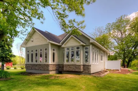 13753 Unadilla Rd, Gregory, MI 48137 photo 2