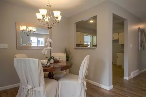 724 Crescent Rd, Jackson, MI 49203 photo 5