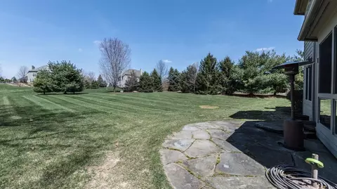 6470 Brookview Dr, Saline, MI 48176 photo 3
