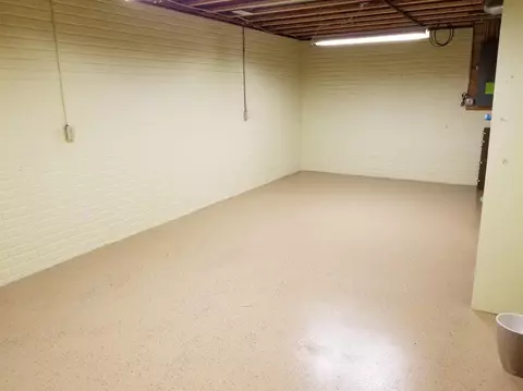 803 Huron St, Tecumseh, MI 49286 photo 8