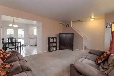 237 Sheffield, Saline, MI 48176 photo 9