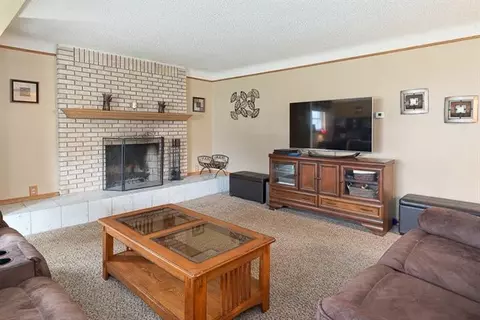 35771 Wick Rd, Romulus, MI 48174 photo 9