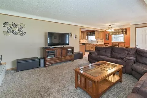 35771 Wick Rd, Romulus, MI 48174 photo 12
