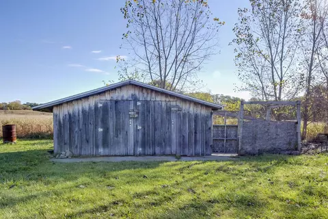 8709 Kinch Rd, Jackson, MI 49201 photo 26