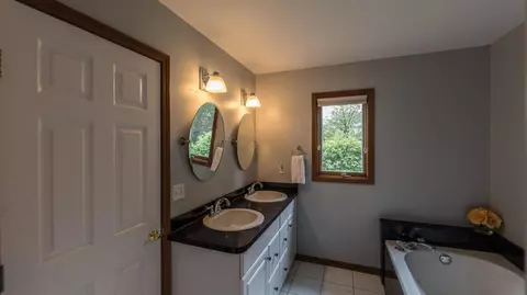 7277 Cinden Rd, Temperance, MI 48182 photo 16