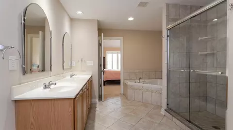 9010 Carter, Saline, MI 48176 photo 25