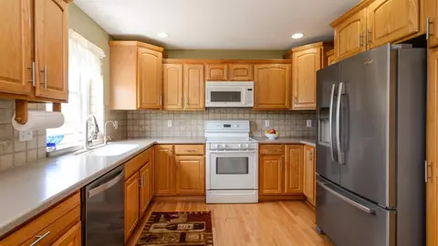 9010 Carter, Saline, MI 48176 photo 18