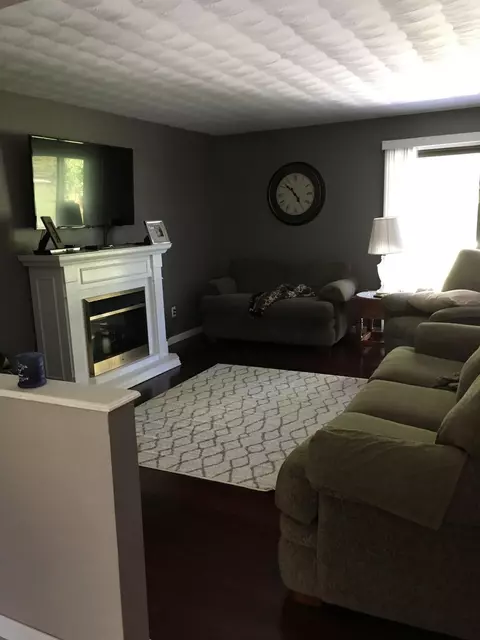 12938 Maxwell Rd, Carleton, MI 48117 photo 9