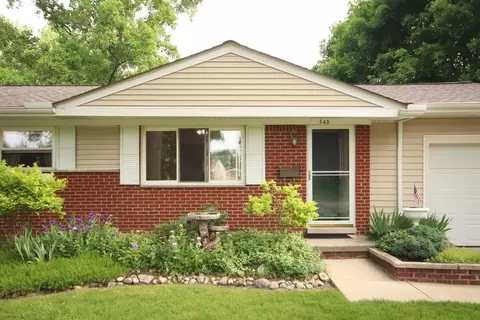 243 Tower Dr, Saline, MI 48176 photo 5