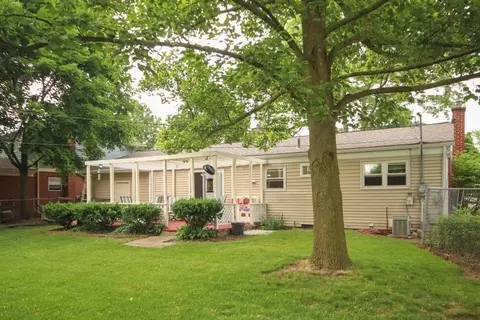 243 Tower Dr, Saline, MI 48176 photo 9