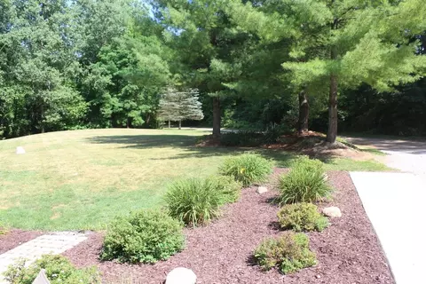 7706 Pingree, Pinckney, MI 48169 photo 4
