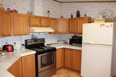 8517 Kennedy, Munith, MI 49259 photo 5
