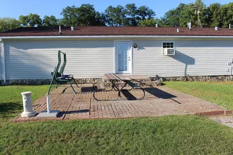 8517 Kennedy, Munith, MI 49259 photo 4