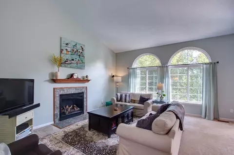 8232 Bridgeway Dr, Dexter, MI 48130 photo 5