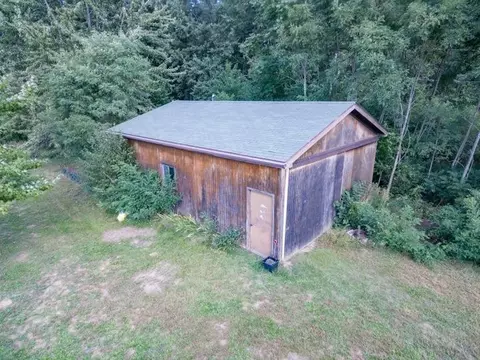 12280 Musbach Rd, Munith, MI 49259 photo 5