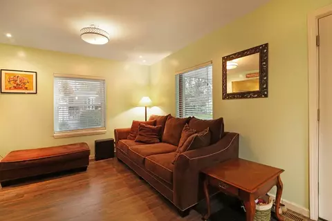 33 E Second, Milan, MI 48160 photo 2