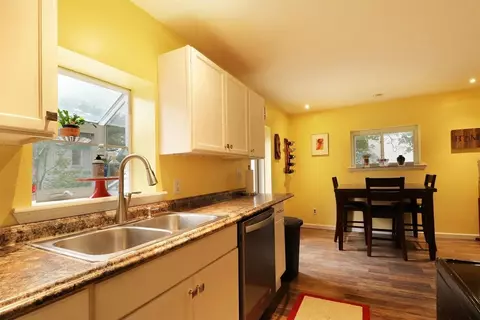 33 E Second, Milan, MI 48160 photo 10