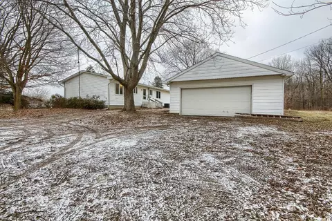 9321 Bunton Rd, Willis, MI 48191 photo 2