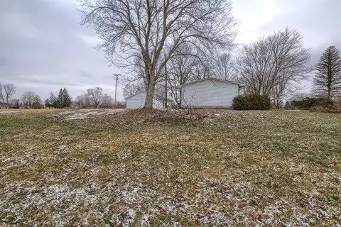 9321 Bunton Rd, Willis, MI 48191 photo 27