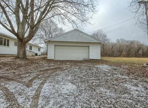 9321 Bunton Rd, Willis, MI 48191 photo 26