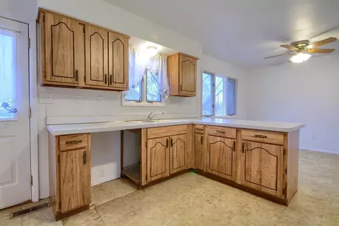 9321 Bunton Rd, Willis, MI 48191 photo 8