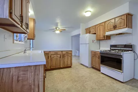 9321 Bunton Rd, Willis, MI 48191 photo 7