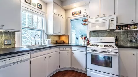 626 2nd St, Ann Arbor, MI 48103 photo 11