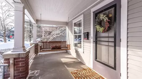 626 2nd St, Ann Arbor, MI 48103 photo 2