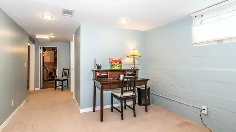 626 2nd St, Ann Arbor, MI 48103 photo 27