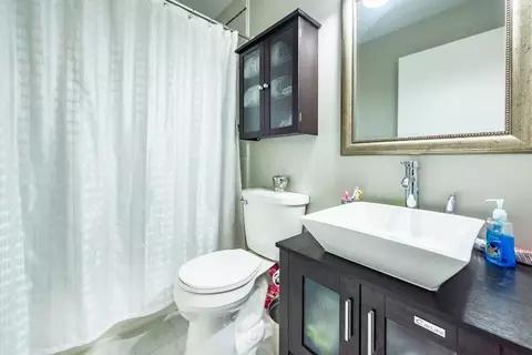 147 Commons Cir, Saline, MI 48176 photo 21