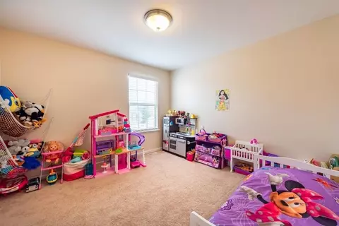 147 Commons Cir, Saline, MI 48176 photo 18