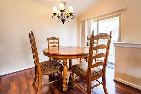 147 Commons Cir, Saline, MI 48176 photo 7