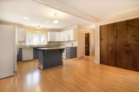 7570 Warner Rd, Saline, MI 48176 photo 13