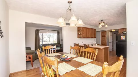 574 Marlpool, Saline, MI 48176 photo 23