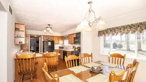 574 Marlpool, Saline, MI 48176 photo 22