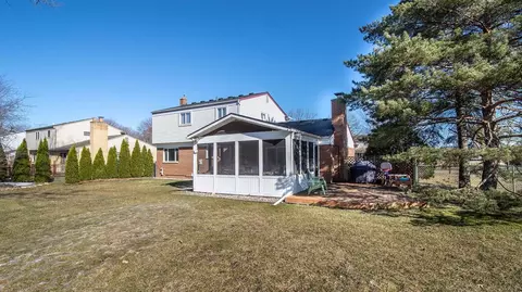 574 Marlpool, Saline, MI 48176 photo 9