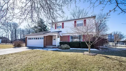 574 Marlpool, Saline, MI 48176 photo 5