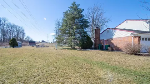 574 Marlpool, Saline, MI 48176 photo 11
