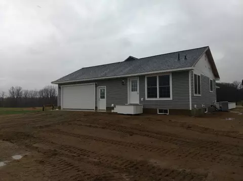 11325 Bartig Lake Dr, Munith, MI 49259 photo 3
