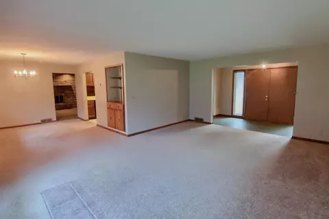 8593 Warner, Saline, MI 48176 photo 3