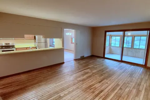 8593 Warner, Saline, MI 48176 photo 10