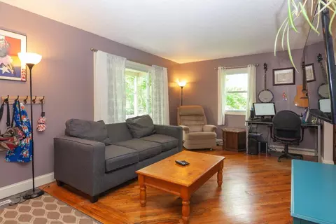203 Wolverine Cir, Clinton, MI 49236 photo 4